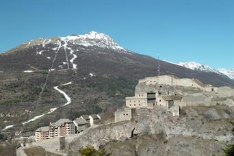 03 Fort du Chateau et piste du Prorel
